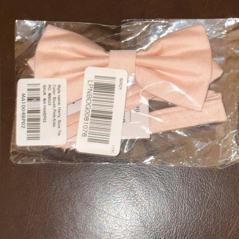 NWT Birdy Grey Suits Kids/Boys/Children’s “BLUSH PINK” HARRY KIDS BOW TIE